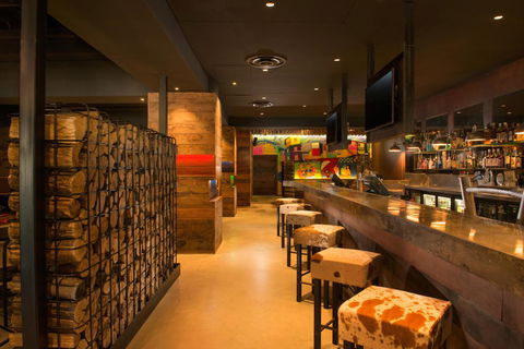 Stamford Plaza Adelaide - Holiday Cairns 11