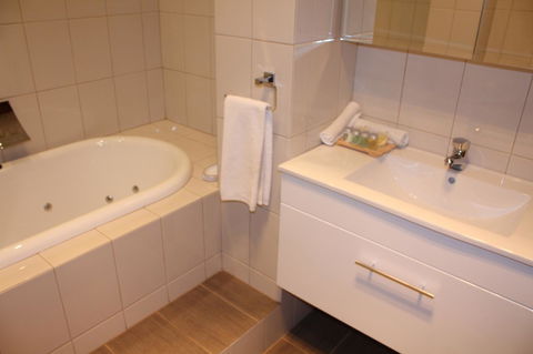 BIG4 Stuart Range Outback Resort - Holiday Cairns 7