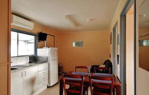 Baudin Beach Apartments - Holiday Cairns 12