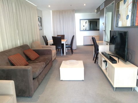 JABCA Apartments - Holiday Cairns 10