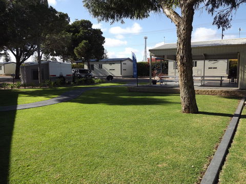Ceduna Foreshore Caravan Park - Holiday Cairns 24