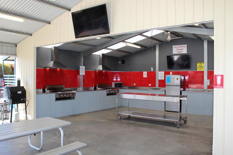 Ceduna Foreshore Caravan Park - Holiday Cairns 41