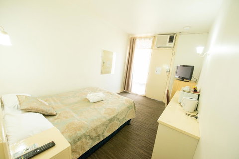 Jacksons Motor Inn - Holiday Cairns 34