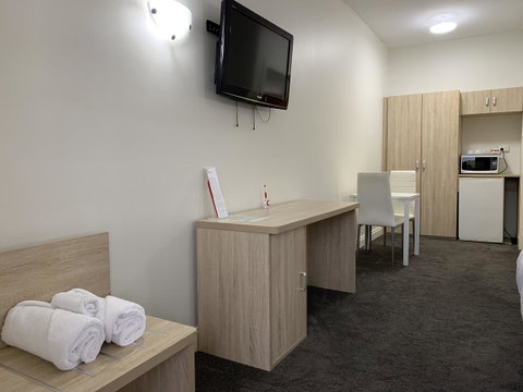 Jacksons Motor Inn - Holiday Cairns 38