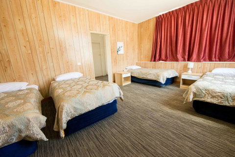 Jacksons Motor Inn - Holiday Cairns 10