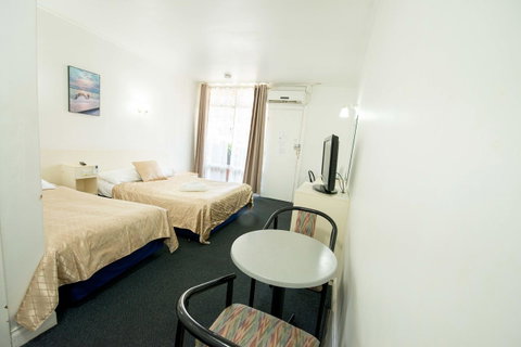 Jacksons Motor Inn - Holiday Cairns 15