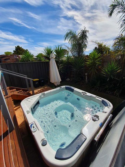 Seagrass Villas Normanville - Holiday Cairns 1