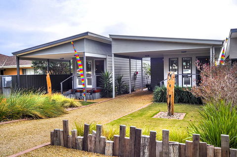 Seagrass Villas Normanville - Holiday Cairns 0
