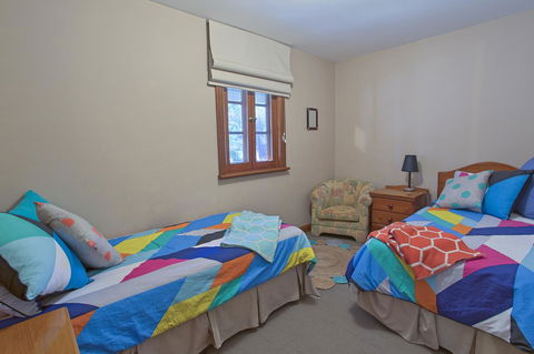 Tanunda Cottages - Holiday Cairns 7