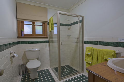 Tanunda Cottages - Holiday Cairns 6