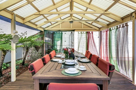 \'THE CHURCH\' Guest Home, Gawler Barossa Region - Holiday Cairns 10