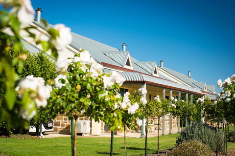 Barossa Vineyard Cottages - Holiday Cairns 7