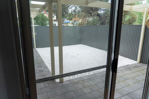 Gawler Townhouse 3 Bedroom - Holiday Cairns 11