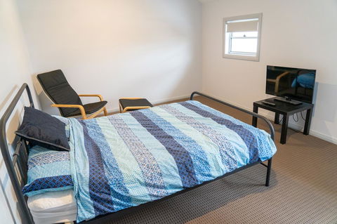 Gawler Townhouse 3 Bedroom - Holiday Cairns 29