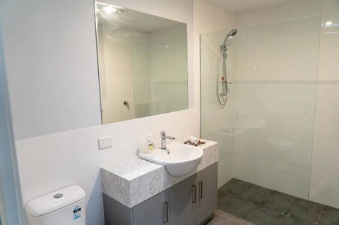 Gawler Townhouse 3 Bedroom - Holiday Cairns 20