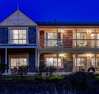 Angaston House - Holiday Cairns