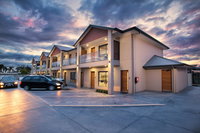 Book Renmark Accommodation Vacations Holiday Cairns Holiday Cairns