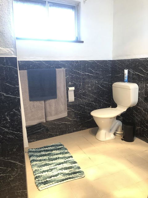 Aussie Opal Diggers Outback Retreat-Undergound - Holiday Cairns 19