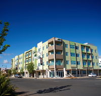 Quest Mawson Lakes - Holiday Cairns
