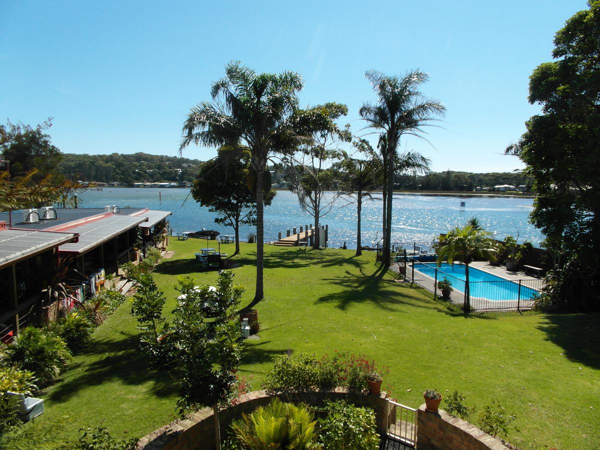 Burrill Lake NSW Holiday Cairns