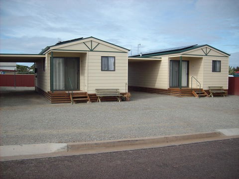 Jacko's Holiday Cabins - Holiday Cairns 7
