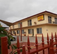 Esplanade Apartments at West Beach - Holiday Cairns