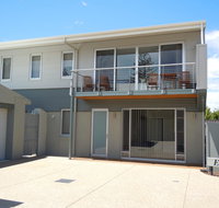 Elandra Holiday Home - Holiday Cairns