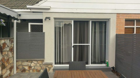Christophers Villa - Holiday Cairns 8