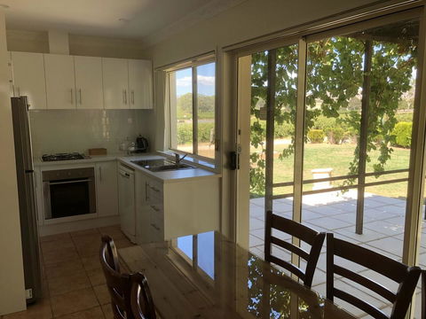 Barossa Shiraz Estate - Holiday Cairns 34