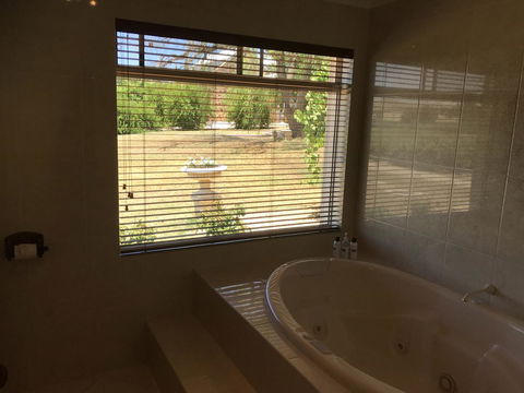 Barossa Shiraz Estate - Holiday Cairns 32