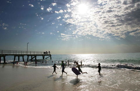 Lady Bay Hotel - Holiday Cairns 25
