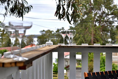 Hudson Bay @ Basin View-Pet Friendly-15 Mins To Hyams Beach - Holiday Cairns 24