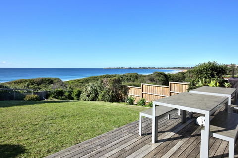 Culburra Beachhouse - Holiday Cairns 28