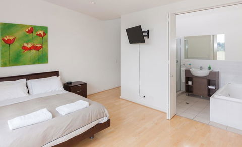 South Shores Yellowfin Villa 96 - South Shores Normanville - Holiday Cairns 21