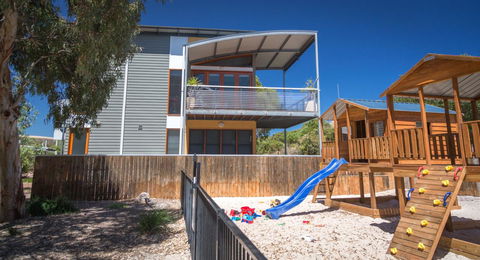 South Shores Villa 31 - South Shores Normanville - Holiday Cairns 1
