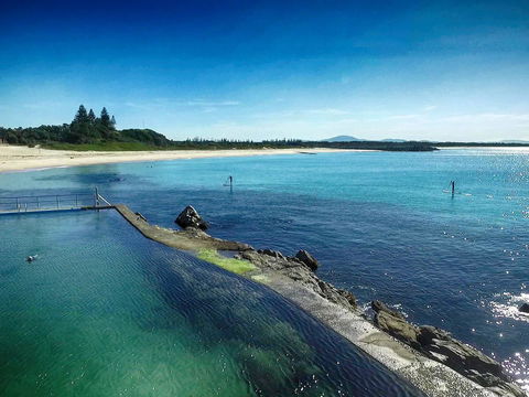 Ebbtide 25 - Holiday Cairns 1