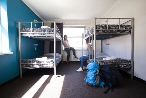 YHA Adelaide Central - Holiday Cairns 14