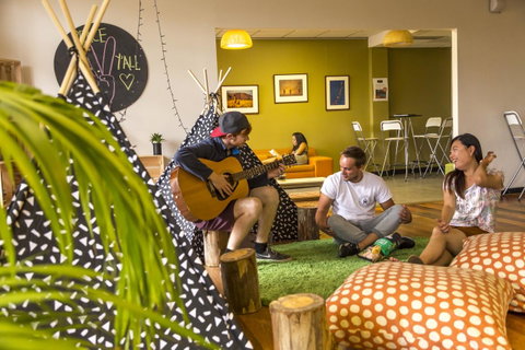 YHA Adelaide Central - Holiday Cairns 26