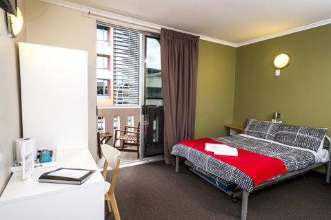 YHA Adelaide Central - Holiday Cairns 31