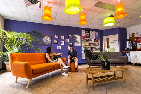 YHA Adelaide Central - Holiday Cairns 24
