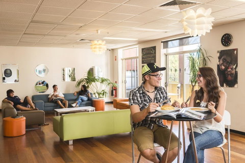 YHA Adelaide Central - Holiday Cairns 35