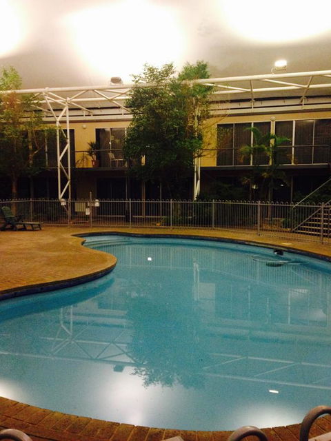 Nightcap At Roxby Downs - Holiday Cairns 16