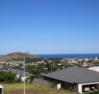 38 Wright Tce Encounter Bay - Holiday Cairns