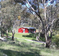 Clare Valley Cabins - Holiday Cairns