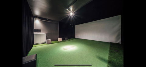 Mid City Apartment - Holiday Cairns 17