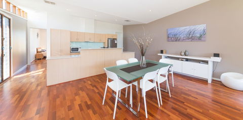 South Shores Villa 52 - Holiday Cairns 19