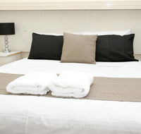 Renmark Motor Inn - Holiday Cairns