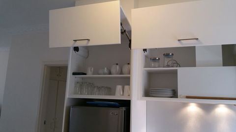 Acaill Accommodation Esplanade Living Self Check-In Self Check-Out - Holiday Cairns 44