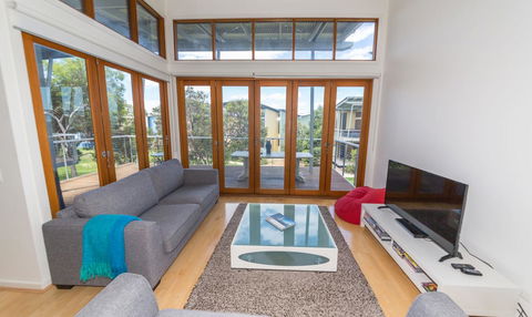 South Shores Villa 50 - Holiday Cairns 18