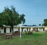 The Anglers Inn - Holiday Cairns